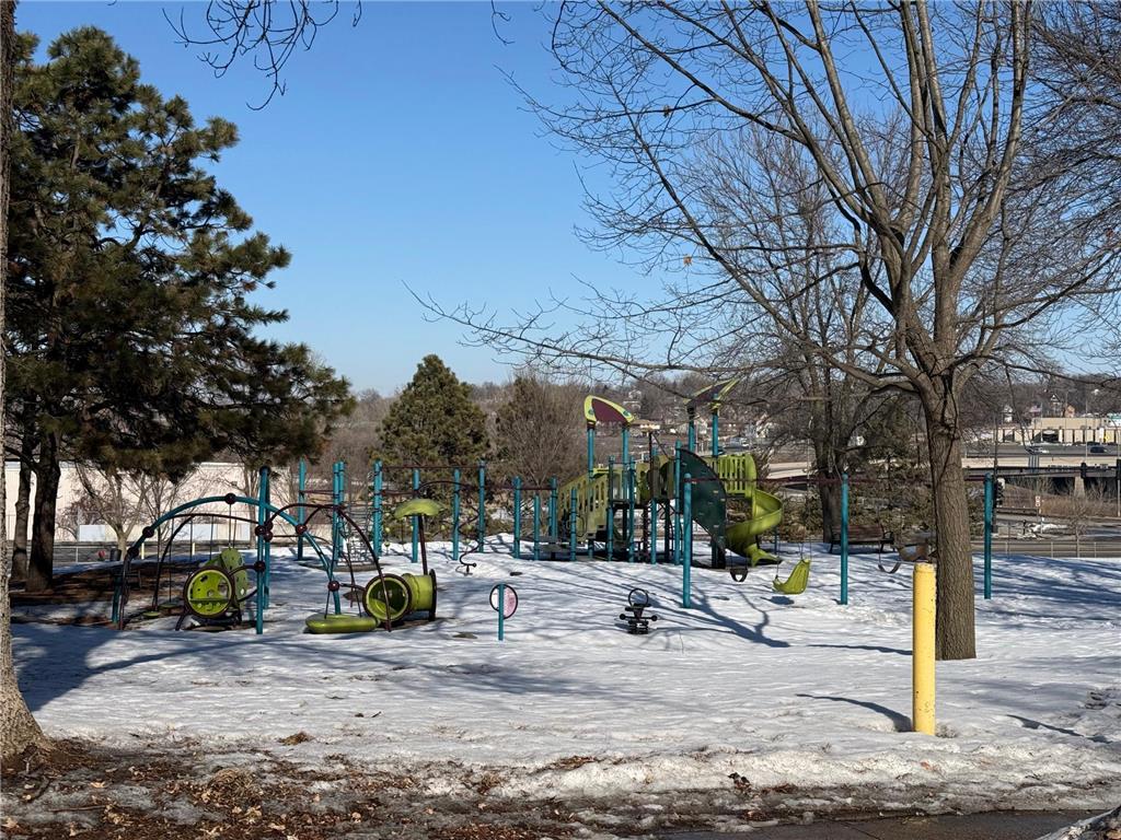 184 Granite Street Saint Paul MN 55117 7021047 image28