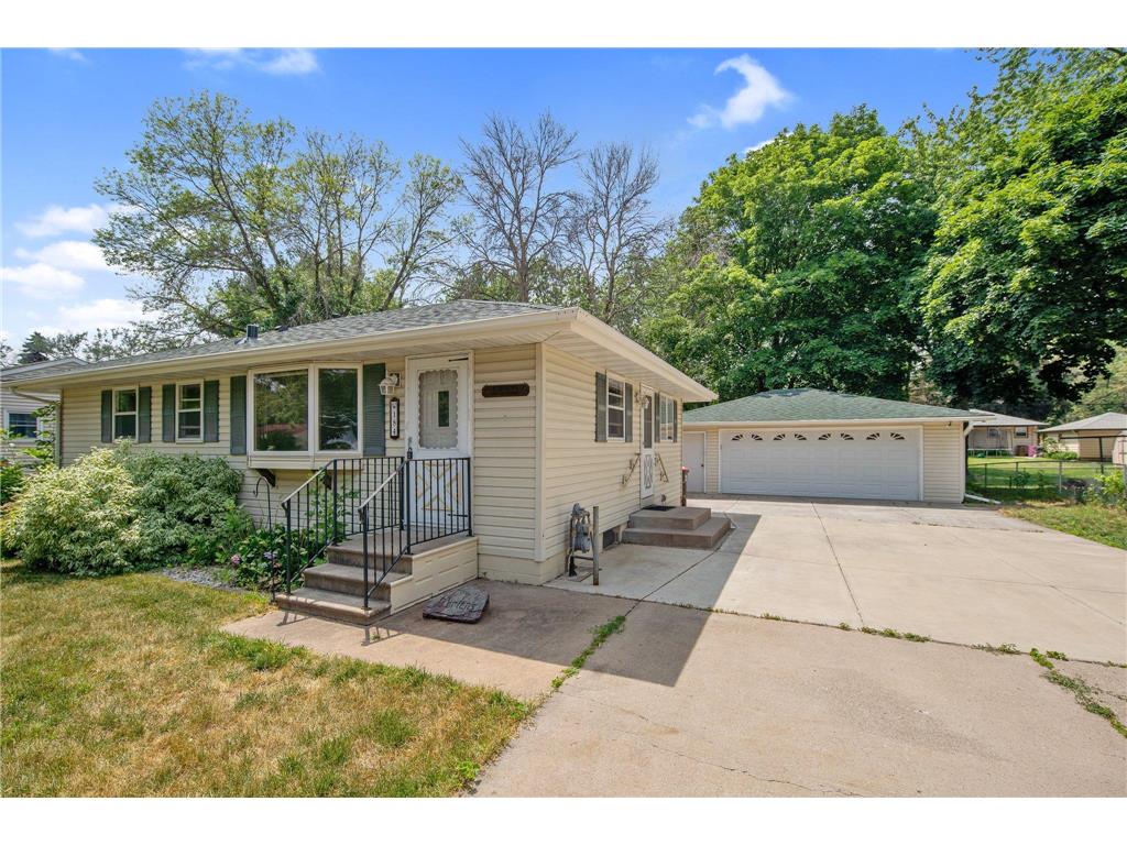 184 Greystone Avenue N Oakdale MN 55128 6360233 image1