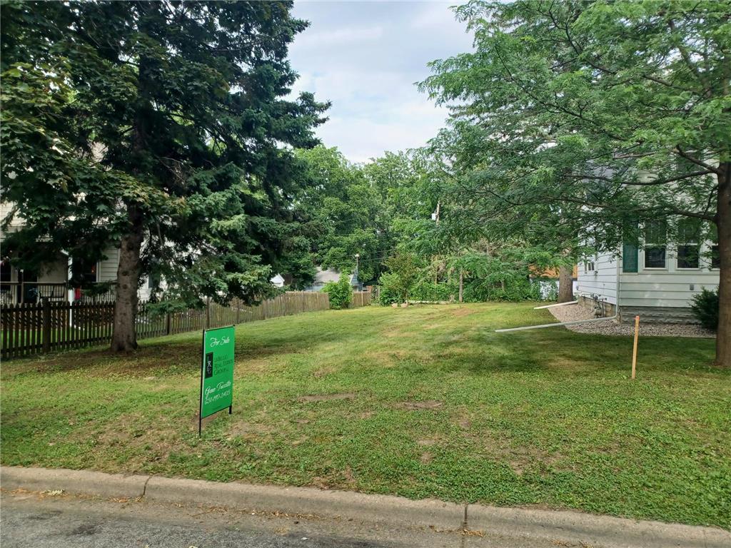 1840 Carl St Lauderdale MN 55113 6749656 image1