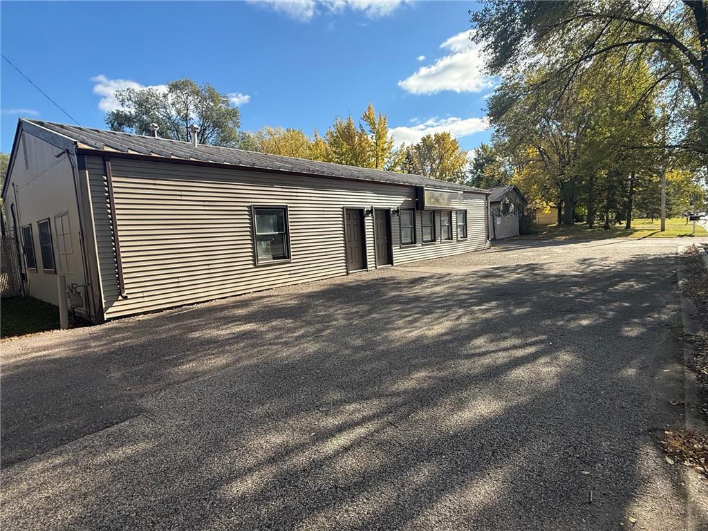 1840 English Street Maplewood MN 55109 6807576 image2