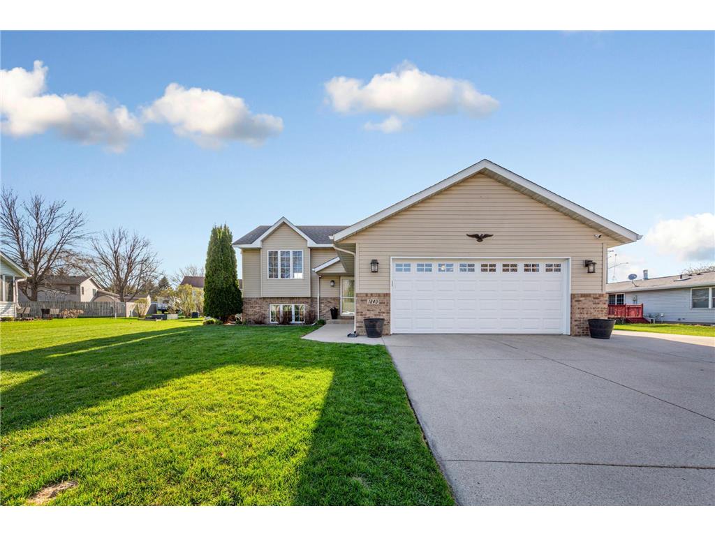 1840 Field Stone Avenue SE Owatonna MN 55060 7059876 image2