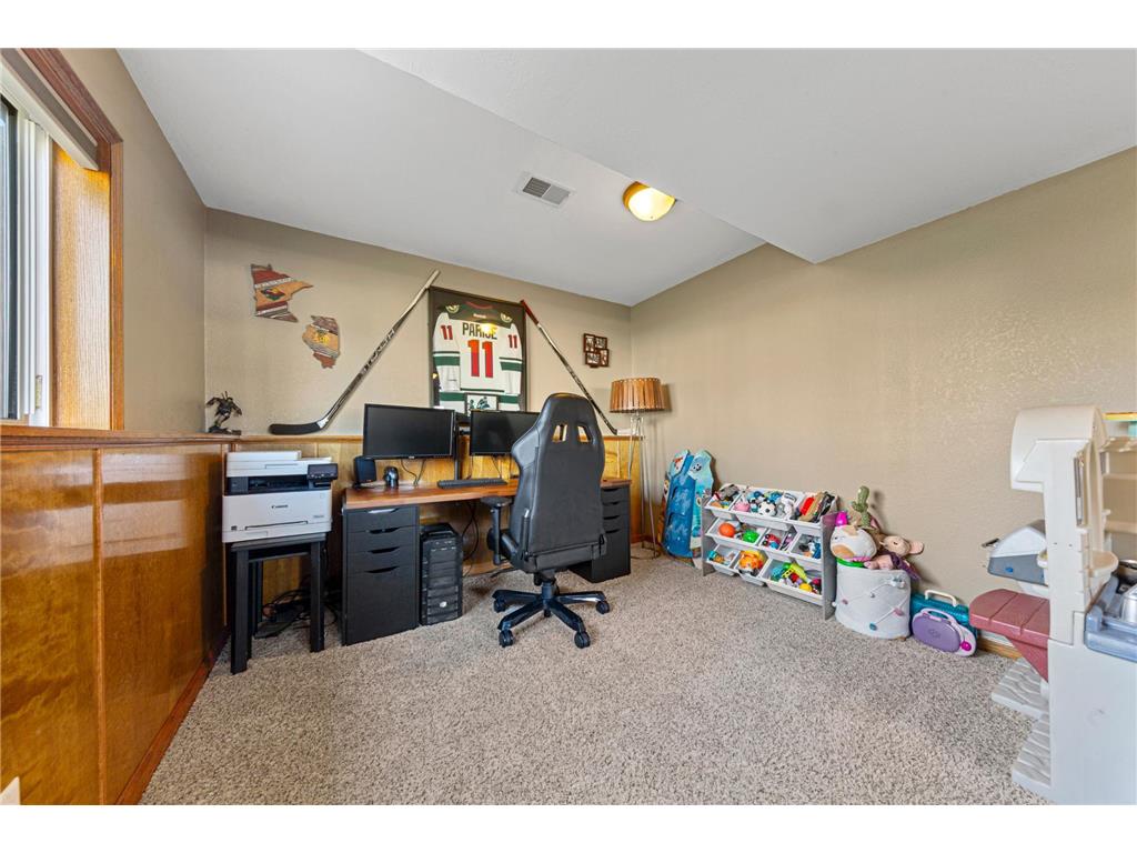 1840 Field Stone Avenue SE Owatonna MN 55060 7059876 image24