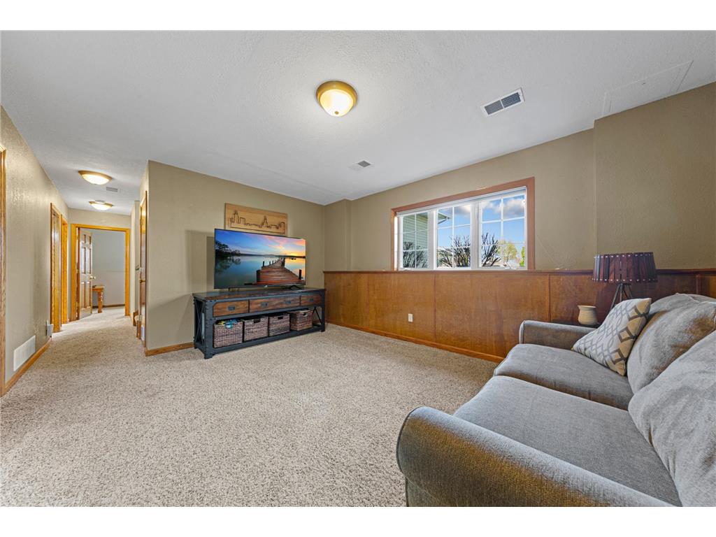 1840 Field Stone Avenue SE Owatonna MN 55060 7059876 image25