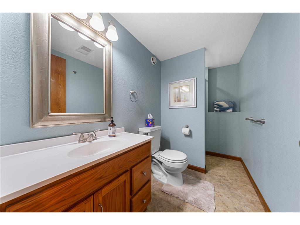 1840 Field Stone Avenue SE Owatonna MN 55060 7059876 image30