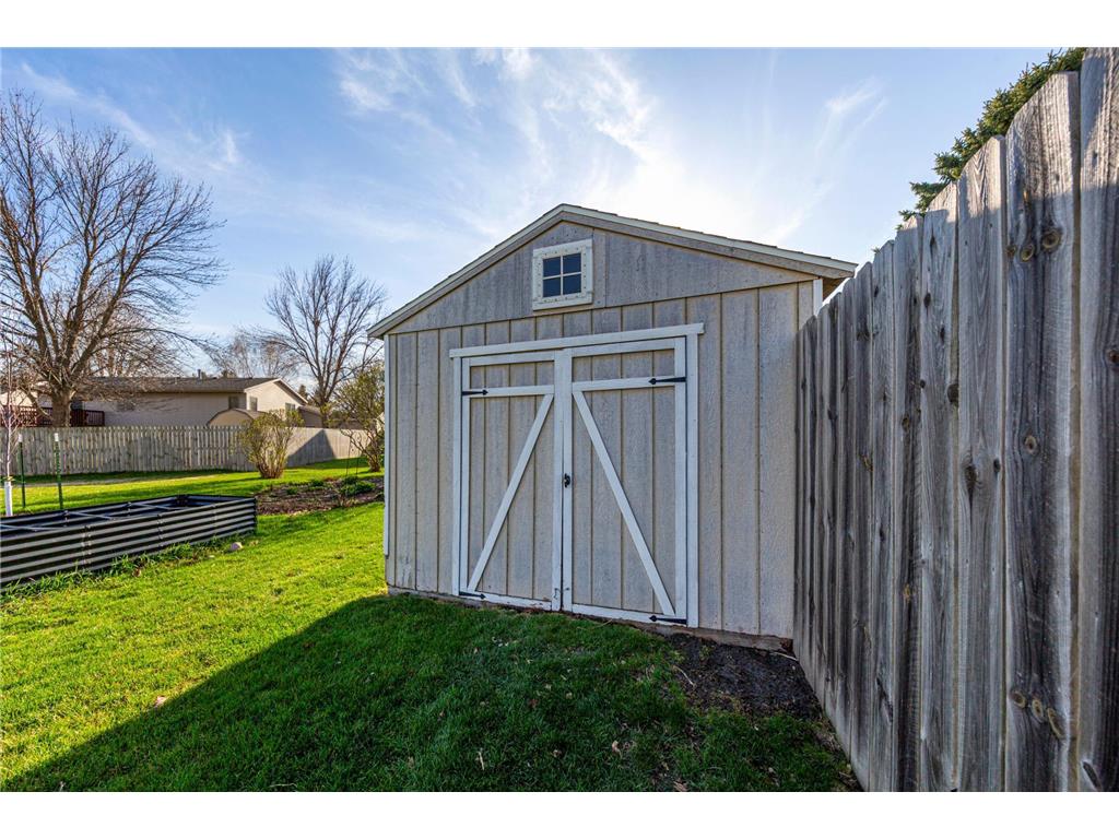 1840 Field Stone Avenue SE Owatonna MN 55060 7059876 image38