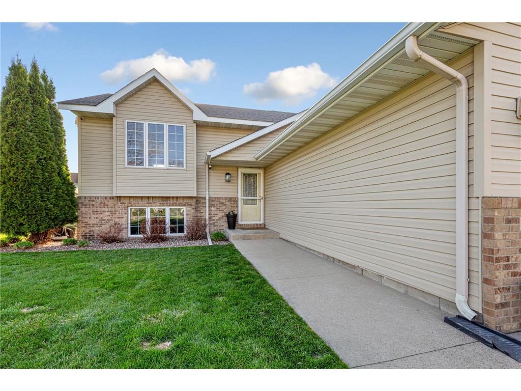 1840 Field Stone Avenue SE Owatonna MN 55060 7059876 image4