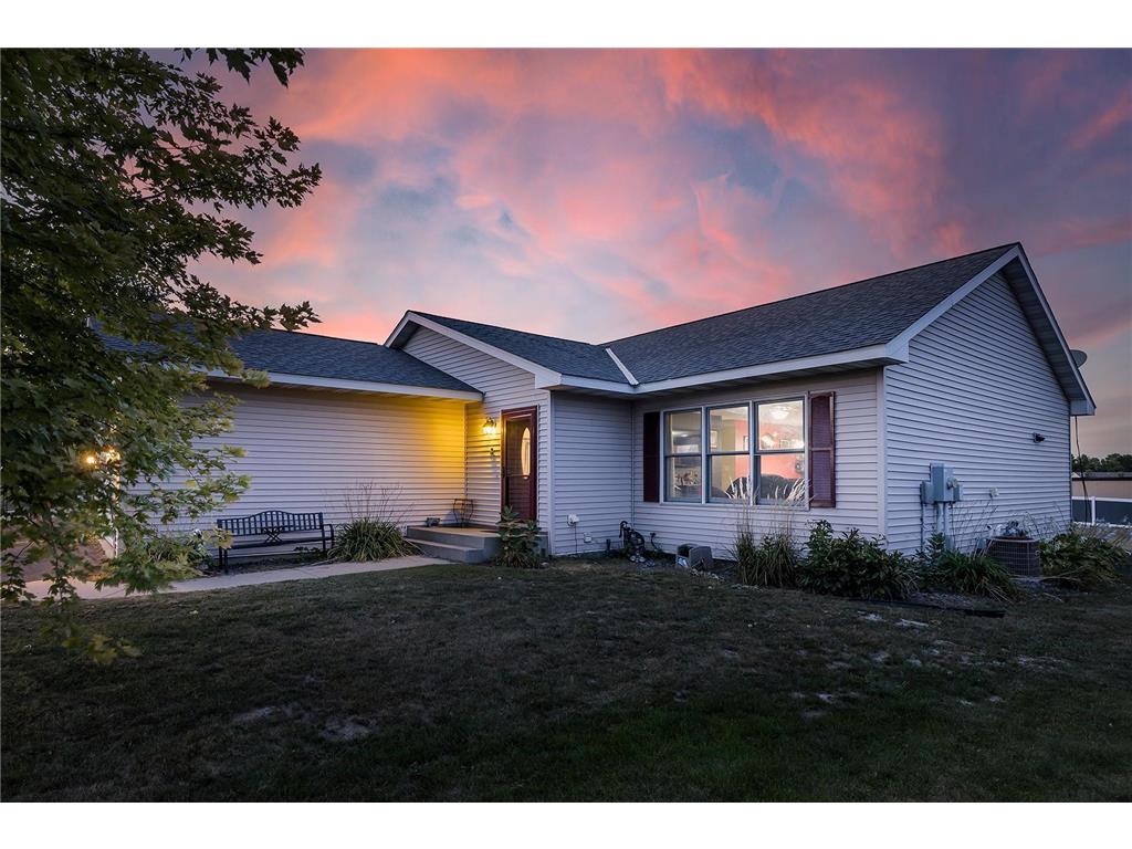 1840 W Shore Drive SW Hutchinson MN 55350 6433121 image1