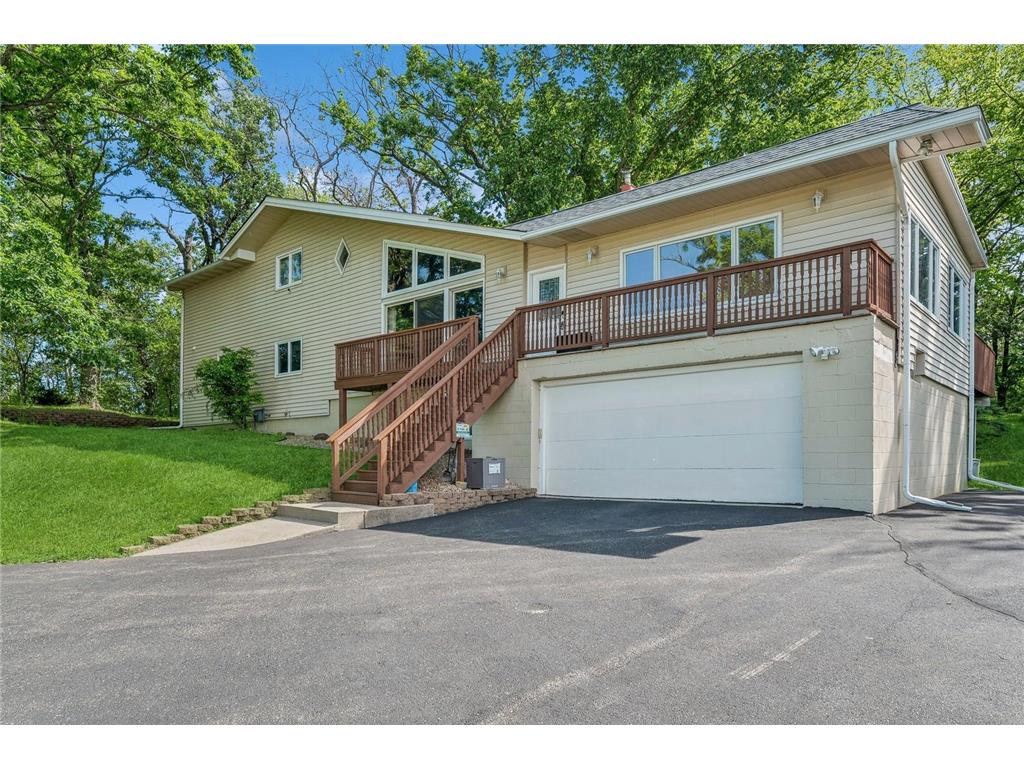 18400 Kenwood Trail Lakeville MN 55044 6548532 image1