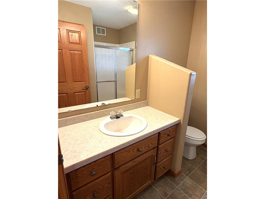 18400 Shorewood Court NW Turtle Lake Twp MN 56601 7071360 image21