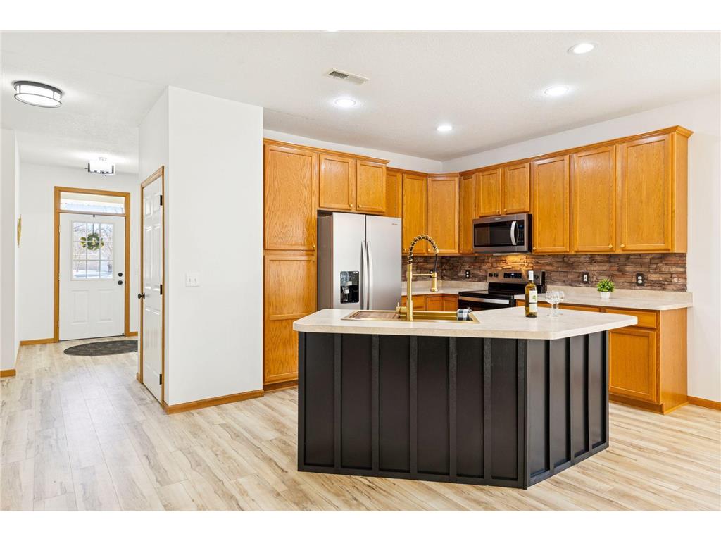 18400 Xerxes Street NW Elk River MN 55330 7026835 image10