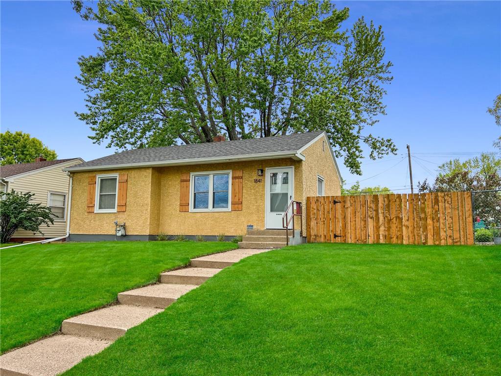1841 Iowa Avenue E, Saint Paul, MN, 55119 MLS 6382029 Edina Realty