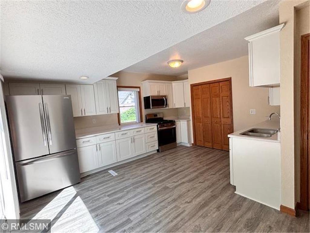1841 Minnehaha Avenue W Saint Paul MN 55104 6596834 image1