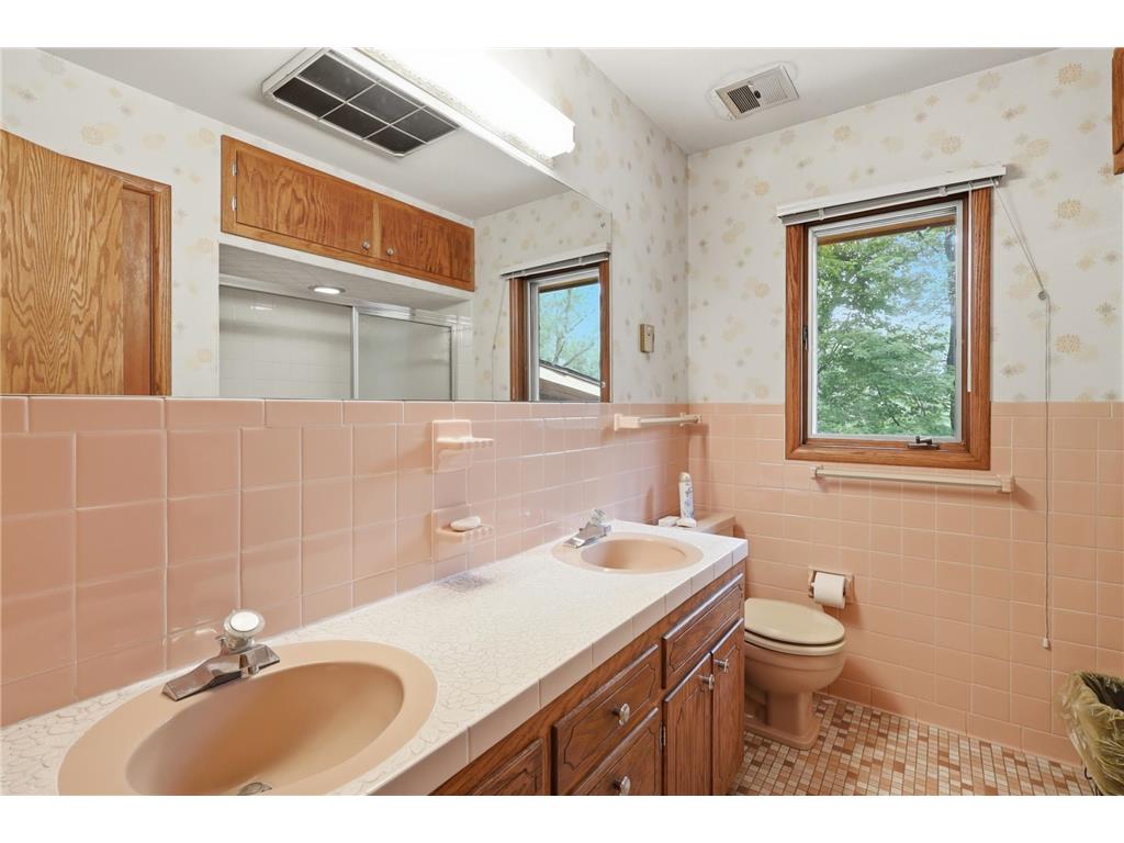 18415 14th Avenue N Plymouth MN 55447 7066609 image20