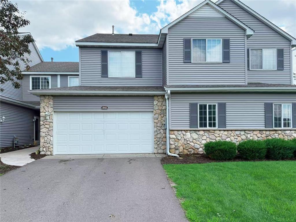 1842 111th Avenue NE Blaine MN 55449 7073868 image1