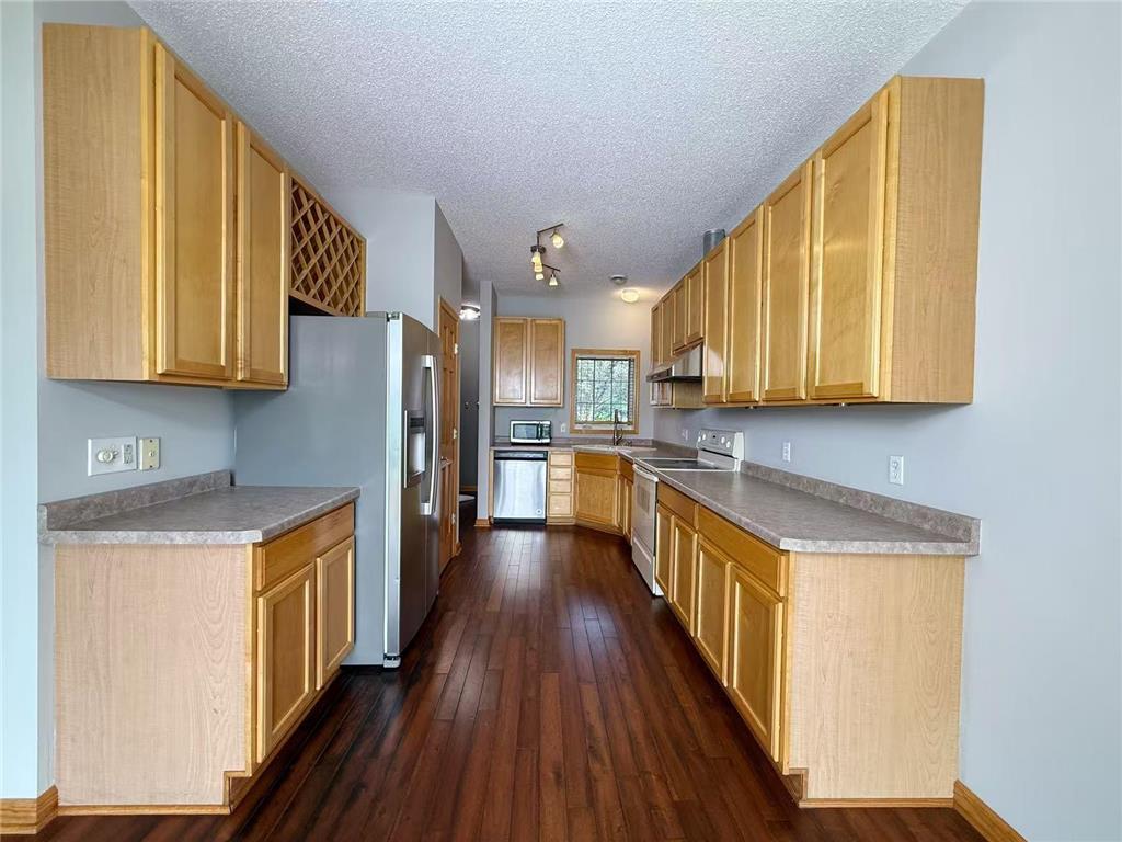 1842 111th Avenue NE Blaine MN 55449 7073868 image13