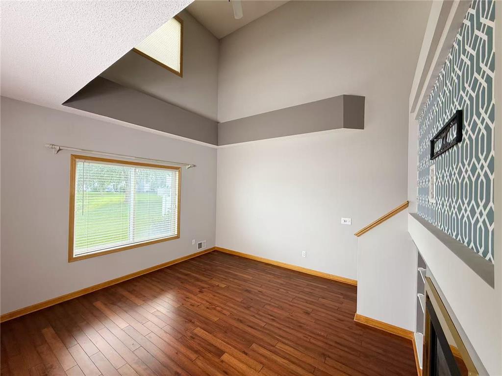 1842 111th Avenue NE Blaine MN 55449 7073868 image15