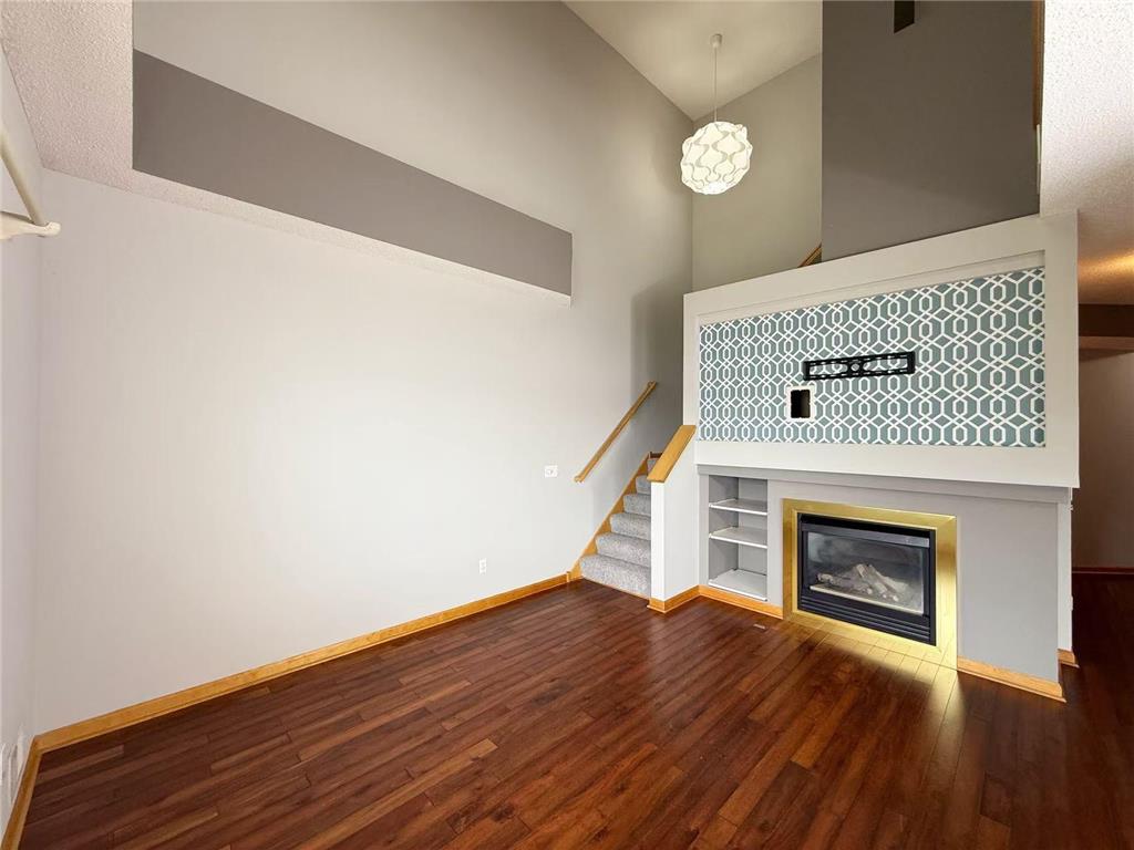 1842 111th Avenue NE Blaine MN 55449 7073868 image16