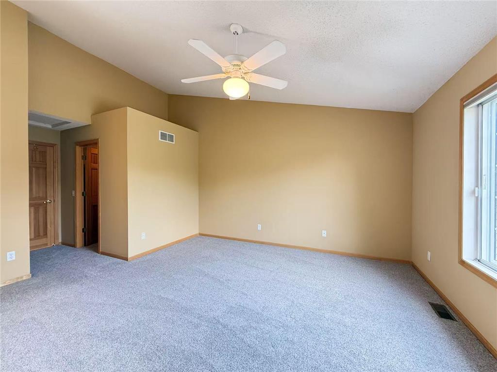 1842 111th Avenue NE Blaine MN 55449 7073868 image24
