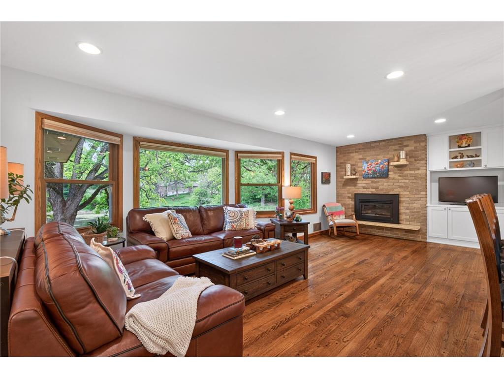 1842 Beecher Drive Eagan MN 55122 7075924 image10