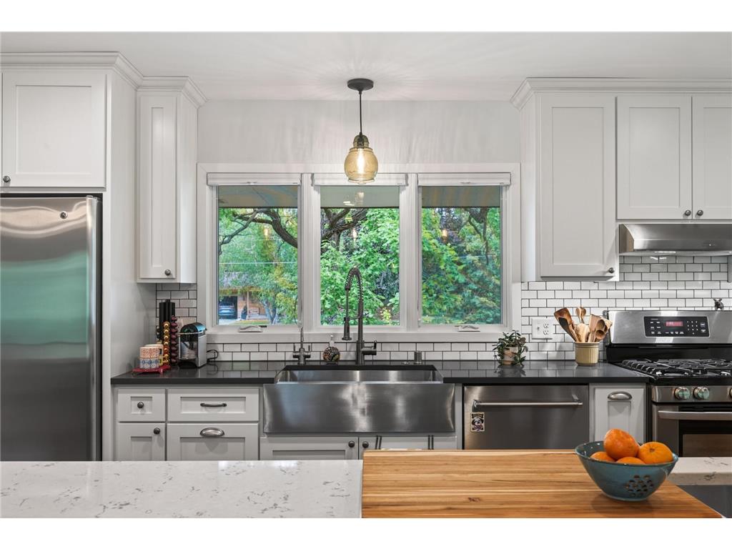 1842 Beecher Drive Eagan MN 55122 7075924 image16