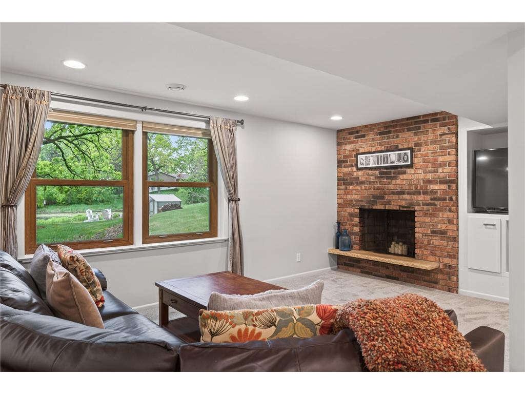 1842 Beecher Drive Eagan MN 55122 7075924 image29