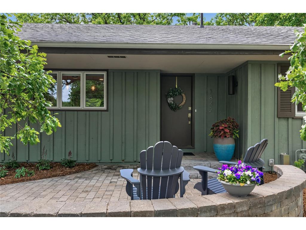 1842 Beecher Drive Eagan MN 55122 7075924 image3