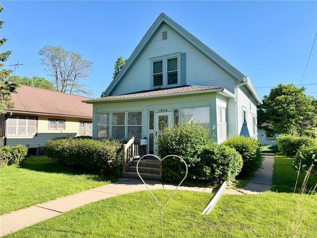1842 W 6th Street Red Wing MN 55066 7076332 image1