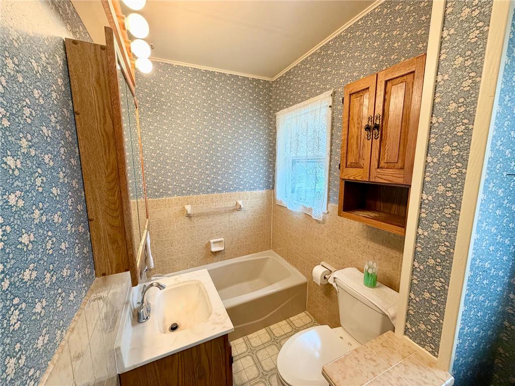 1842 W 6th Street Red Wing MN 55066 7076332 image21