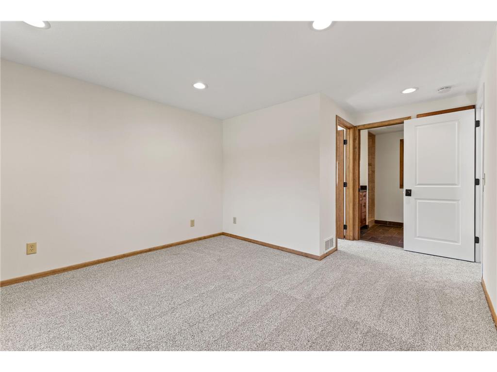 18420 29th Avenue N Plymouth MN 55447 7033746 image40