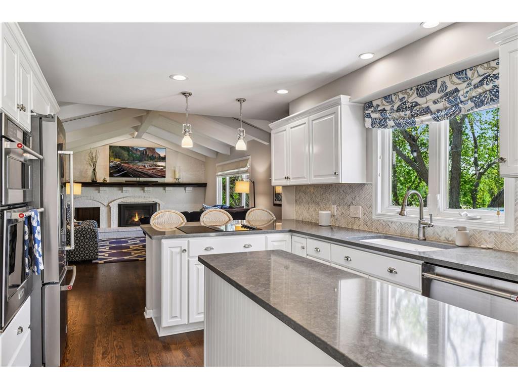 18425 5th Avenue N Plymouth MN 55447 7069777 image2