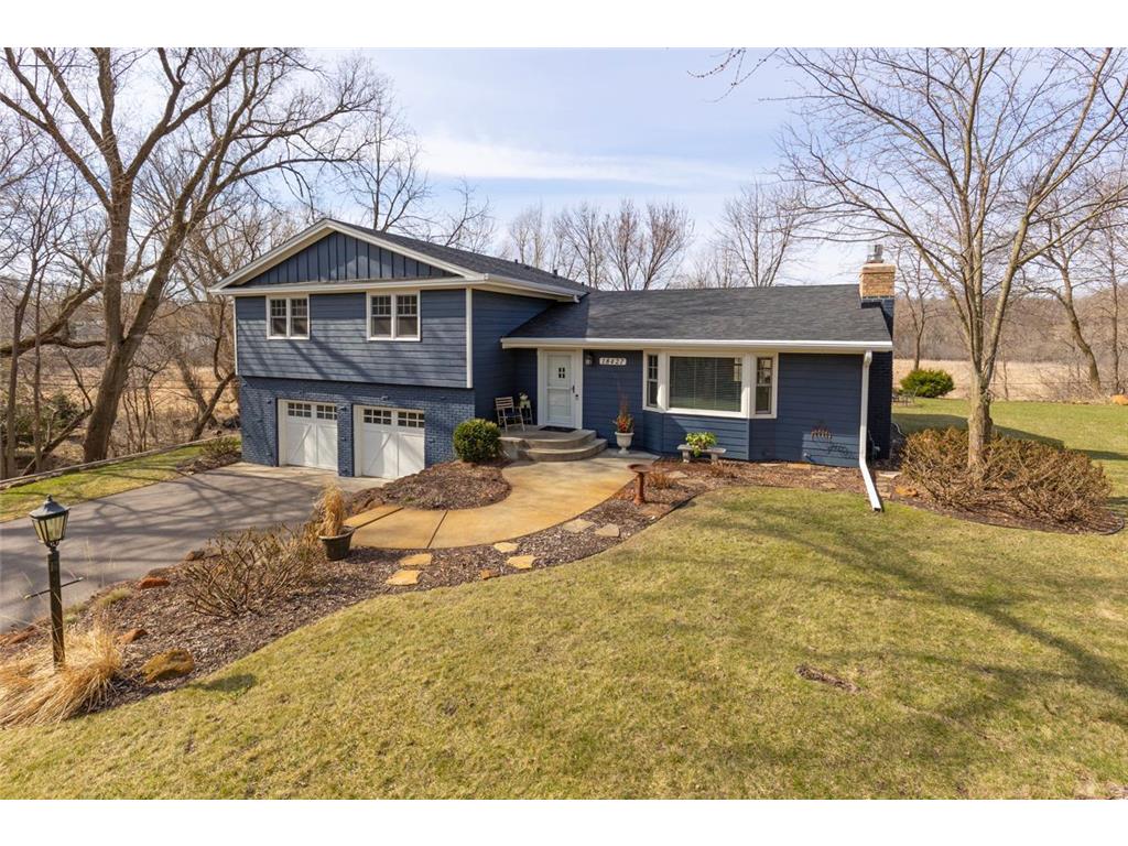 18427 Heathcote Lane Deephaven MN 55391 6823178 image1