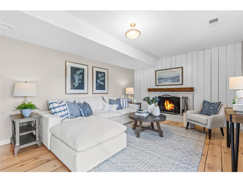 18427 Heathcote Lane Deephaven MN 55391 6823178 image34