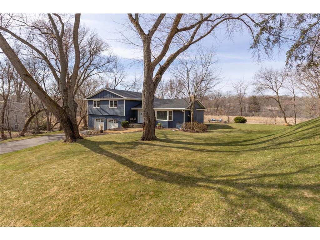 18427 Heathcote Lane Deephaven MN 55391 6823178 image4