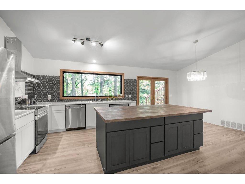 1843 60th Avenue Alden Twp WI 54020 - Big Lake 7036855 image12