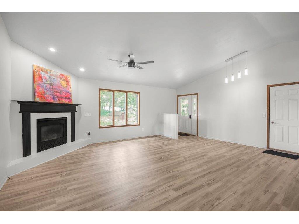 1843 60th Avenue Alden Twp WI 54020 - Big Lake 7036855 image5