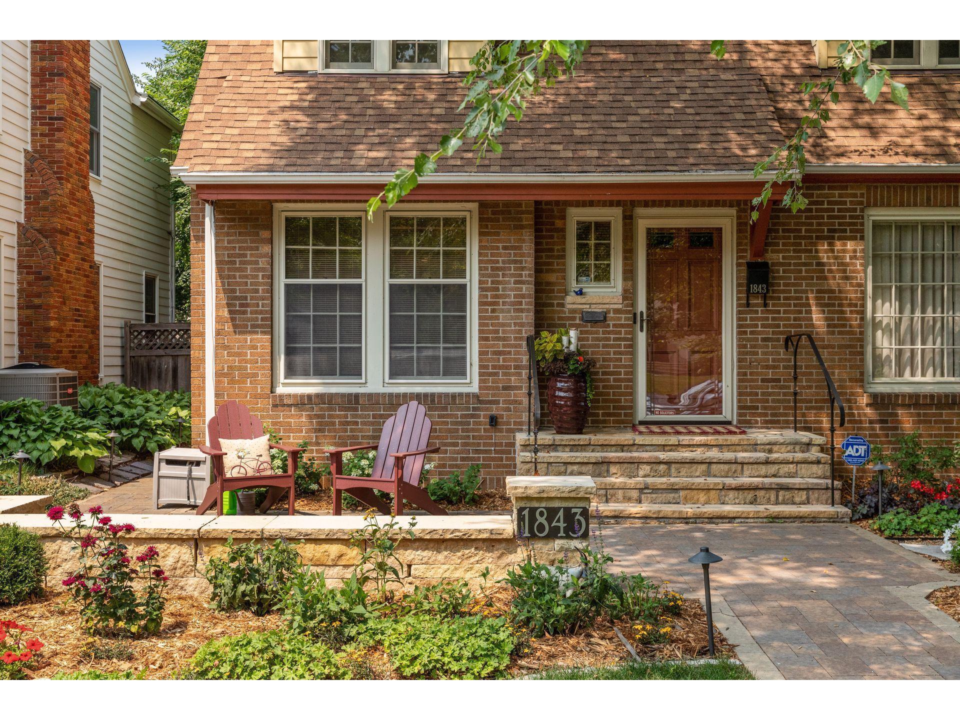 1843 Highland Parkway, Saint Paul, MN, 55116 MLS 7142004 Edina Realty