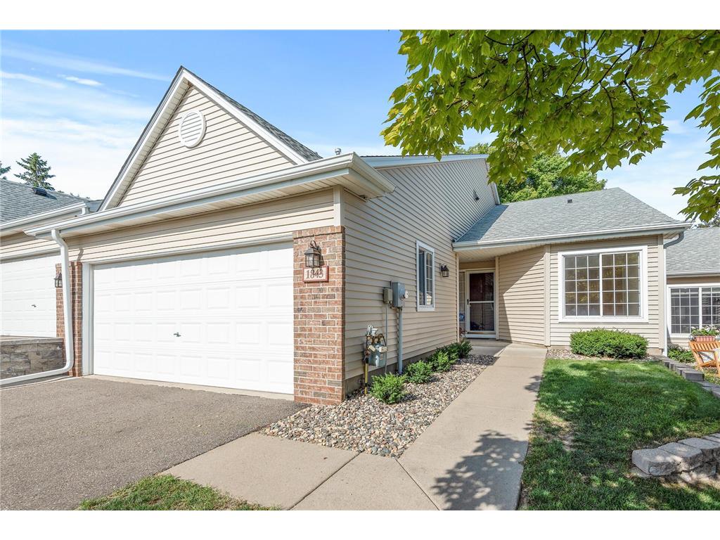 1843 Merlot Curve #1602 Eagan MN 55122 6412163 image1