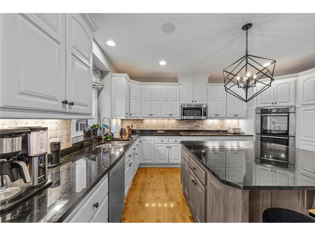 18434 Bearpath Trail Eden Prairie MN 55347 6821237 image27