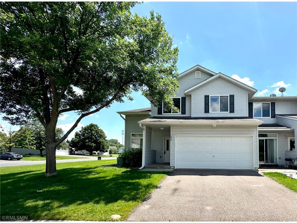 1844 Parkway Avenue Shakopee MN 55379 6749287 image1