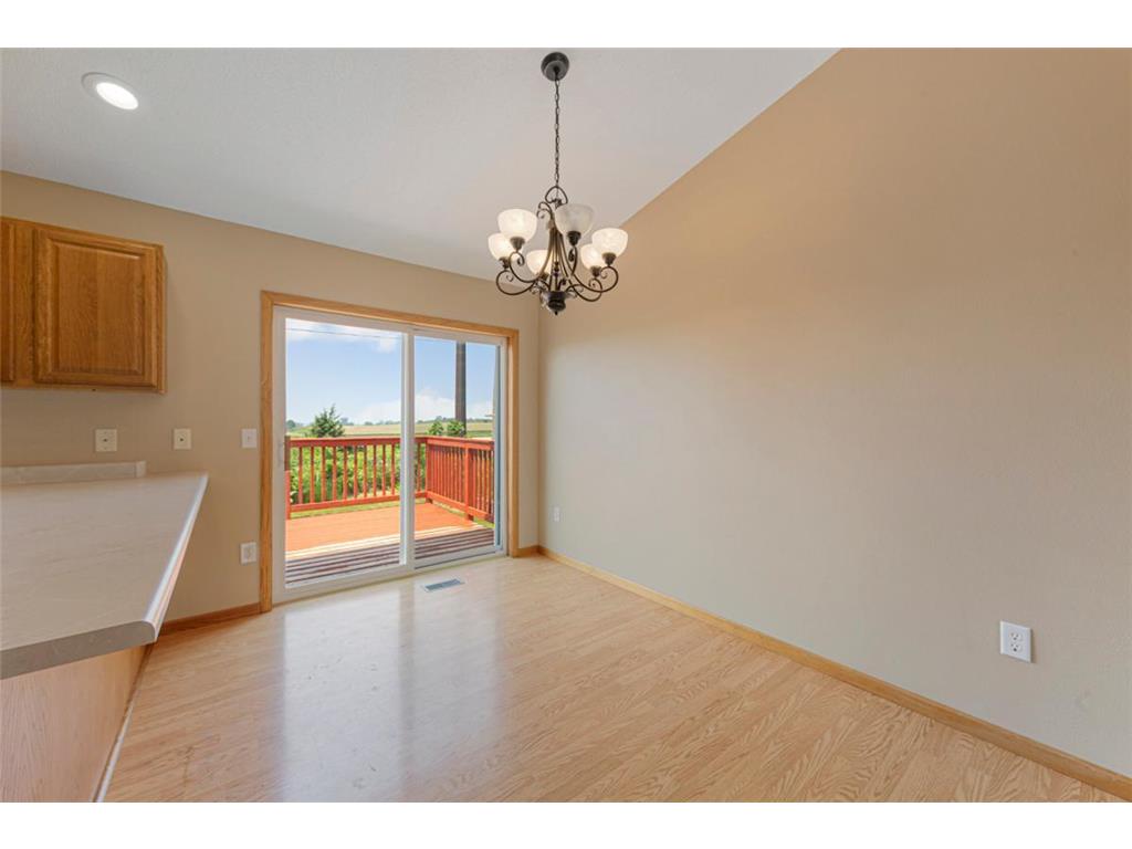 1844 Patricks Bay Faribault MN 55021 6805072 image15