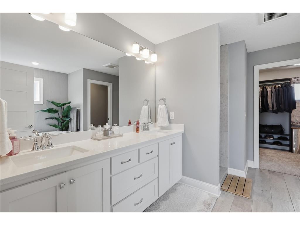 18447 75th Place N Maple Grove MN 55311 7090550 image17