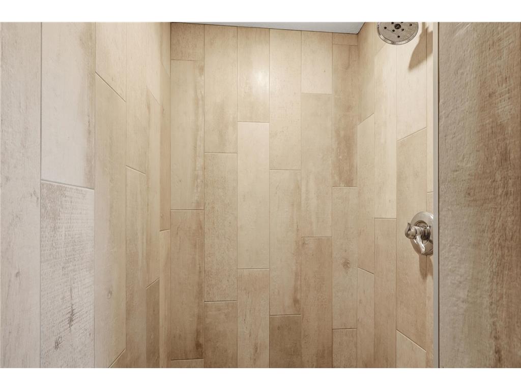 18447 75th Place N Maple Grove MN 55311 7090550 image19