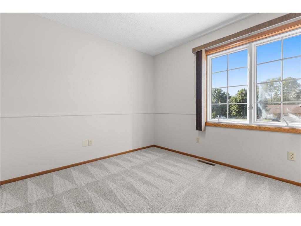 1845 77th Street W Inver Grove Heights MN 55077 6790866 image13