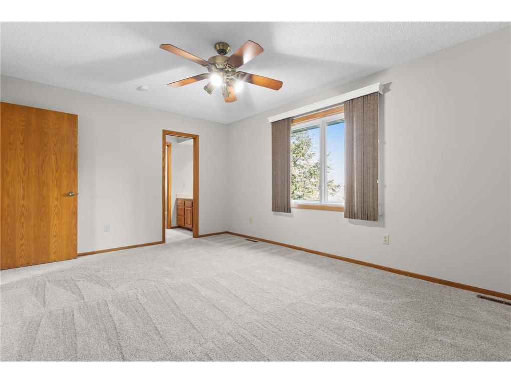 1845 77th Street W Inver Grove Heights MN 55077 6790866 image17