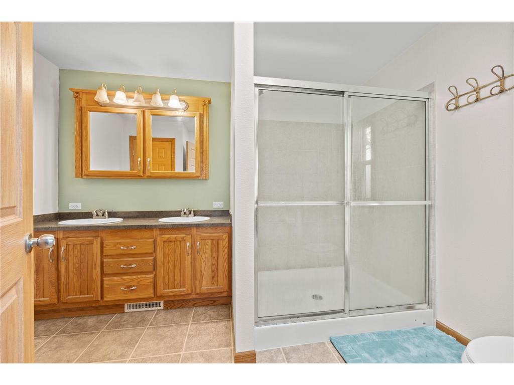 1845 83rd Street W Inver Grove Heights MN 55077 7008143 image12