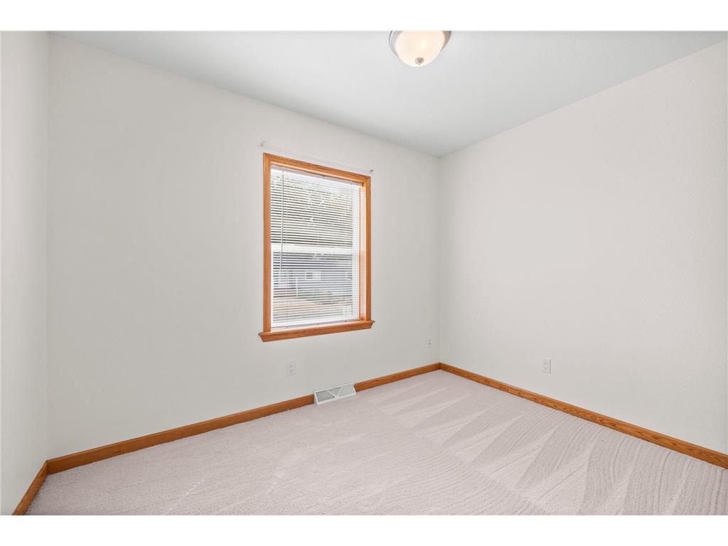 1845 83rd Street W Inver Grove Heights MN 55077 7008143 image14