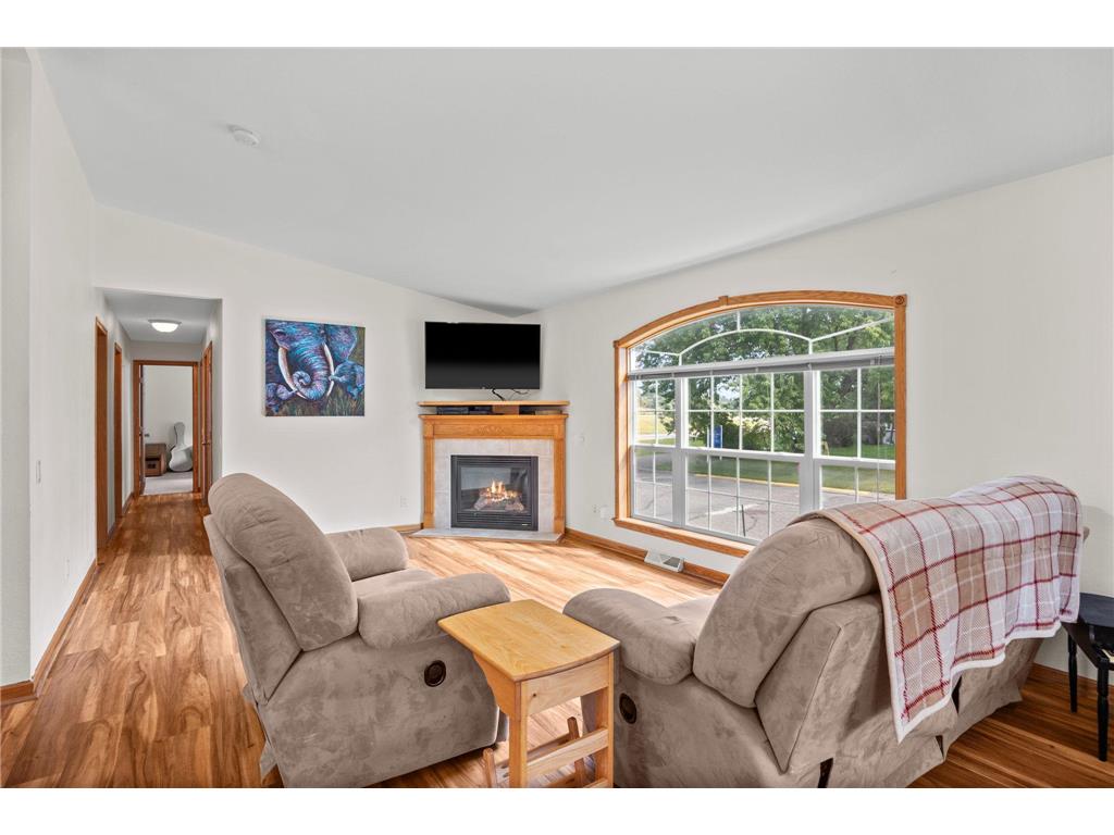 1845 83rd Street W Inver Grove Heights MN 55077 7008143 image4