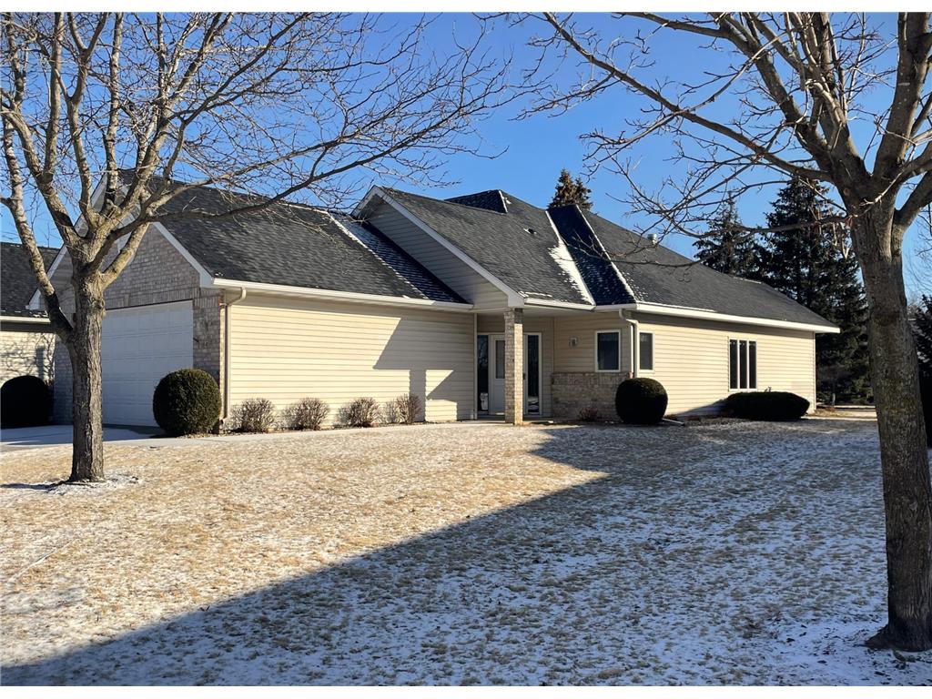 1845 Bohmbach Drive Red Wing MN 55066 6658491 image1