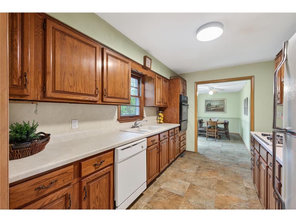 1845 City Heights Drive Maplewood MN 55117 7065821 image8