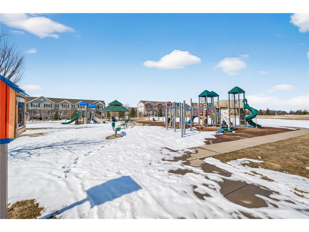 1845 Columbia Lane #3 Chanhassen MN 55317 7031847 image21